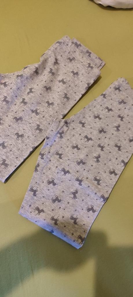 Nové legíny, f&f,146