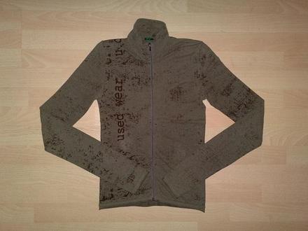 Znackový pulovrik, benetton,s