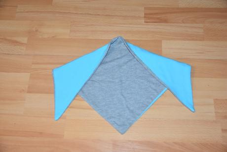 Prechodná šatka/šál, 140