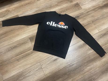 Dánska mikina ellesse, s