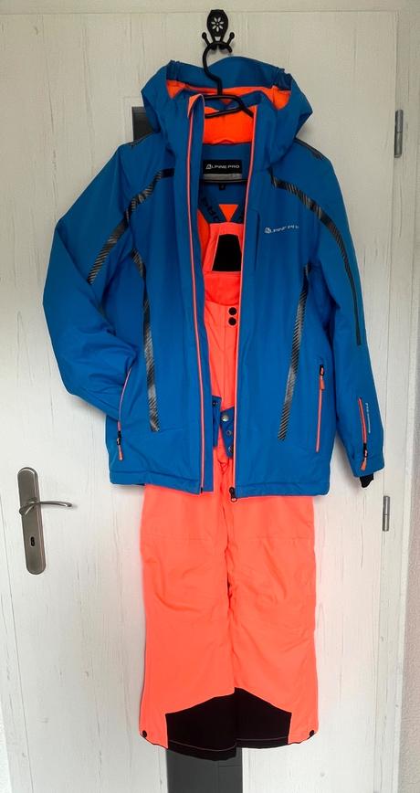 Raz oblečený, alpine pro,158