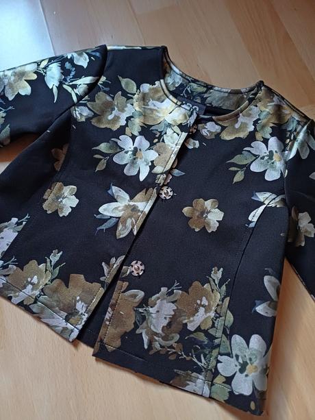 Elegantne sačko, ido,116