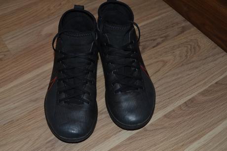 Futbalova obuv c.32/33, nike,33