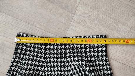 Sukňa aura via, 128