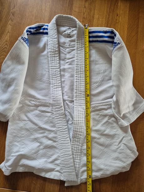 Kimono na judo adidas, 134