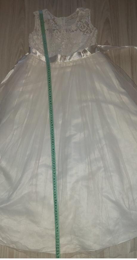 Šaty na 1.sväté prijímanie, 140