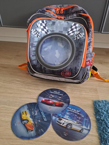 Školská taška a peračník, 