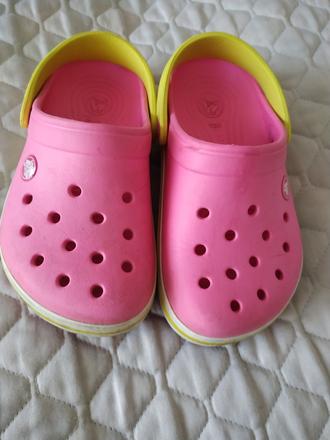 Crocs, crocs,33