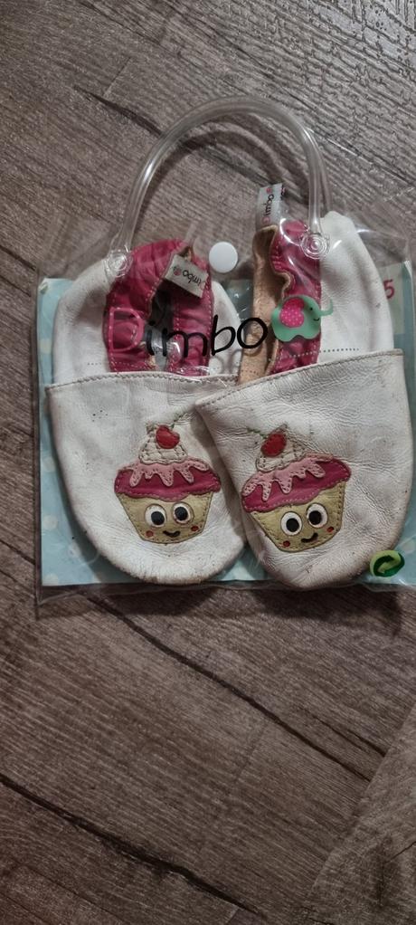 Capačky, 24