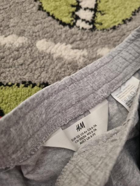 Šortky, h&m,122