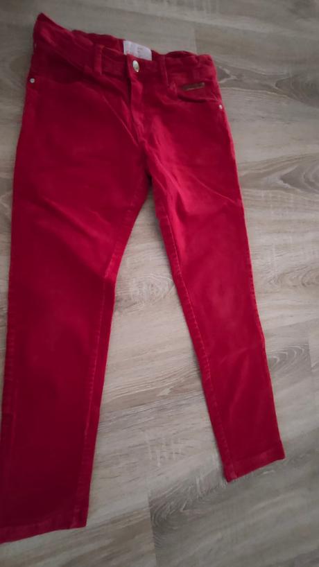 Menčestrové nohavice, mayoral,128