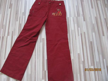 Rifle s vyšívanými kvetinkami, 134