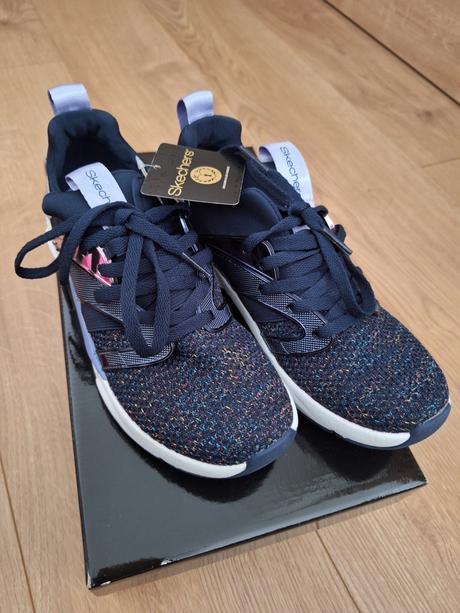 Tenisky skechers, skechers,35