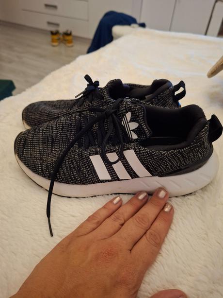 Pánske botasky, adidas,38