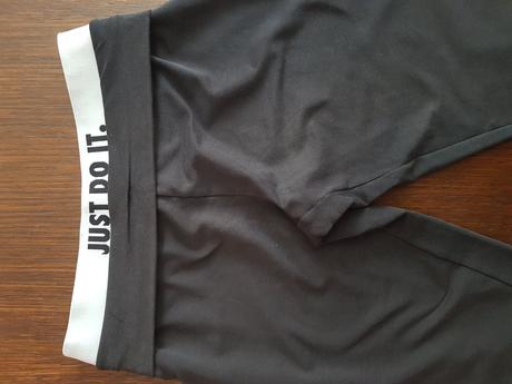 Športové nohavice nike, s
