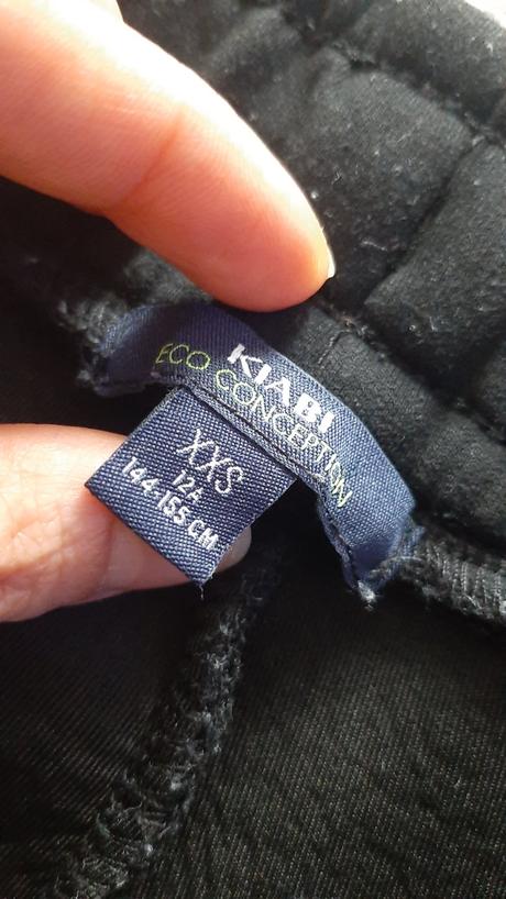 Tepláky nové 158, 158