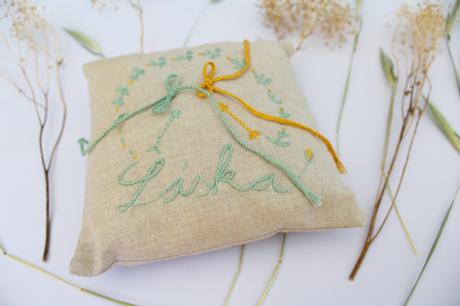 Vankúšik pod obrúčky láska, 