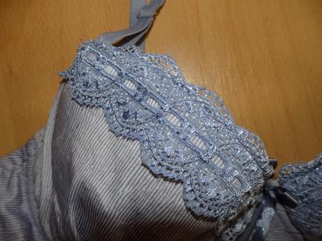 Dievcenska / damska podprsenka, 75a