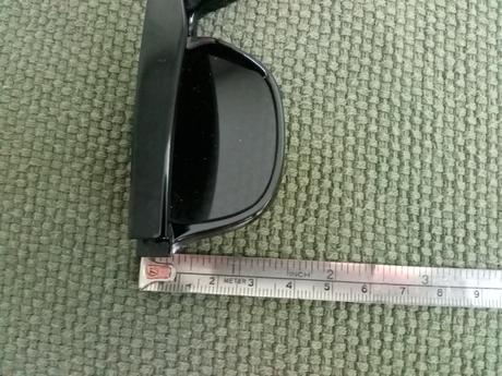 1 x vzaté slnečné dioptrické okuliare,