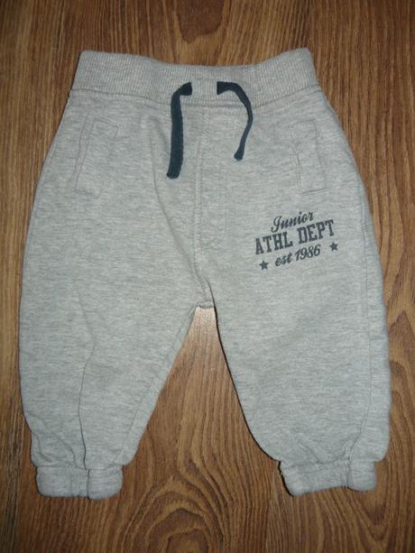 Tepláky -68, baby,68