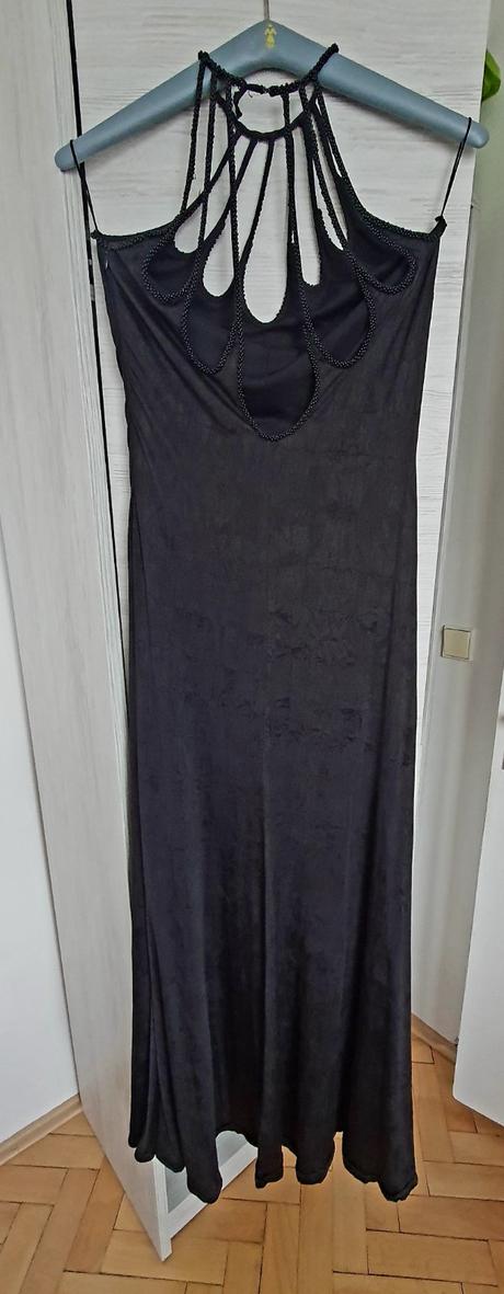 Spolocenské šaty, 40