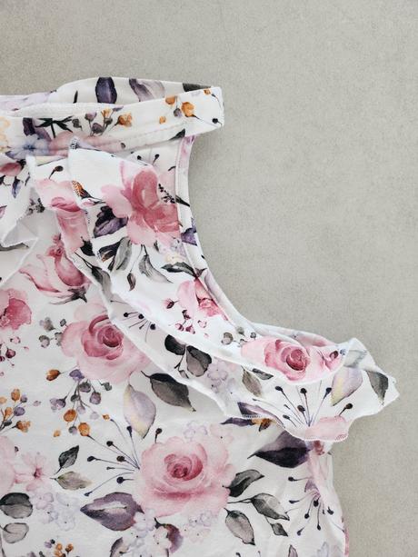 Tielko s volánikmi by mimi, 128