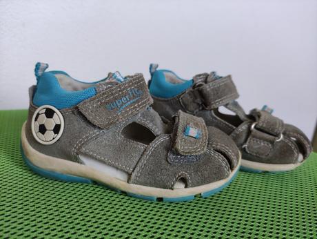 Chlapčenské topánky rôzne veľkosti, 23