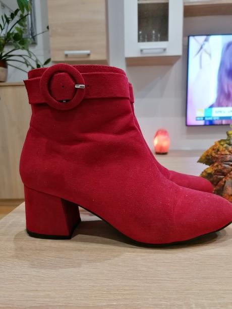 Kotniky-bodyflirt, 39