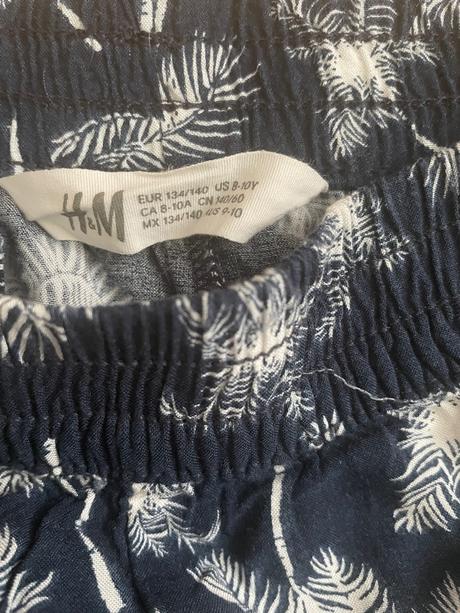 Kratasy ľahké palma 8-10 rokov, h&m,140