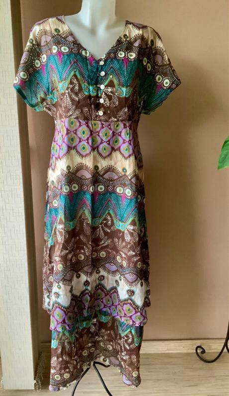 Krásne lahucke bavlnene šaty, 40