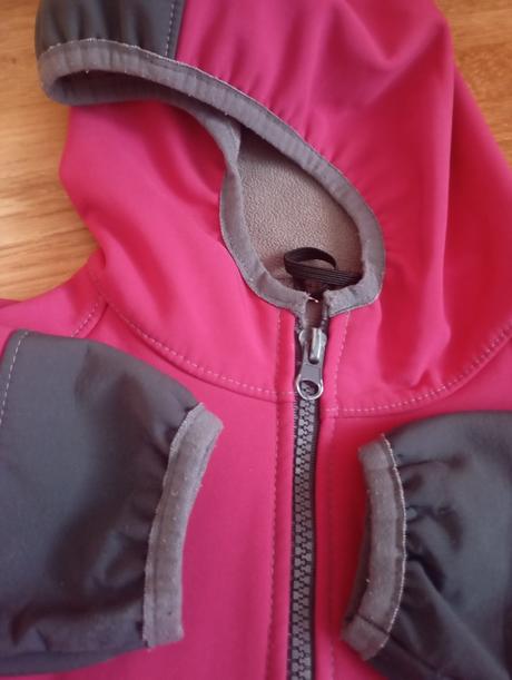 Softshellová súprava, 92