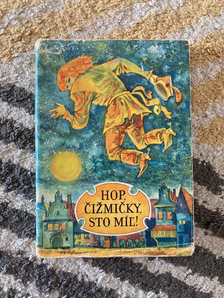 Hop, čižmičky, sto míľ (1977), 