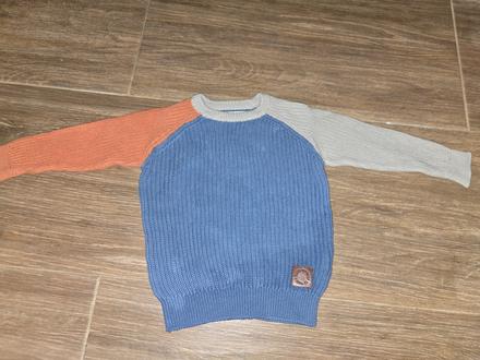 Pulover č.104, sinsay,104