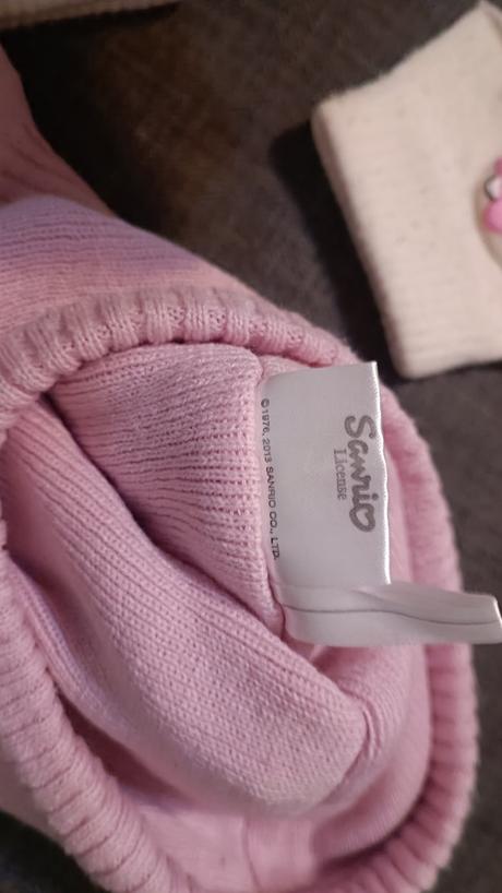 Čiapka a rukavičky, hello kitty,104