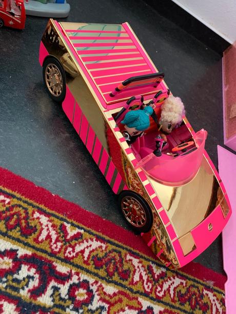 Lol luxusne auto s bazénom, 