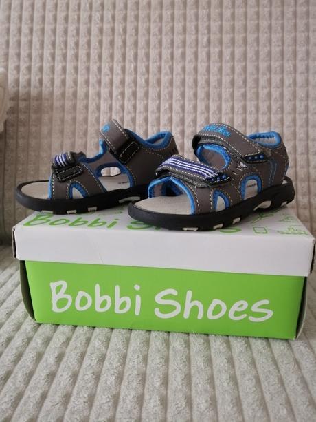 Sandálky top stav,len odskúšané, bobbi shoes,25