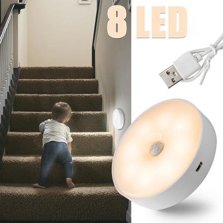 Nočné svetlo s 8 led svetlami a čidlom pohybu,