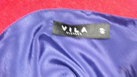 Leskly fialovy top, s