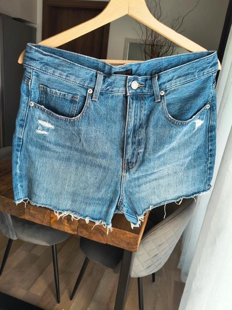 Uniqlo riflové šortky s vysokým pásom m-l, m