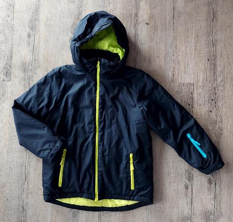 Čierno žltá zimná vetrovka, 134