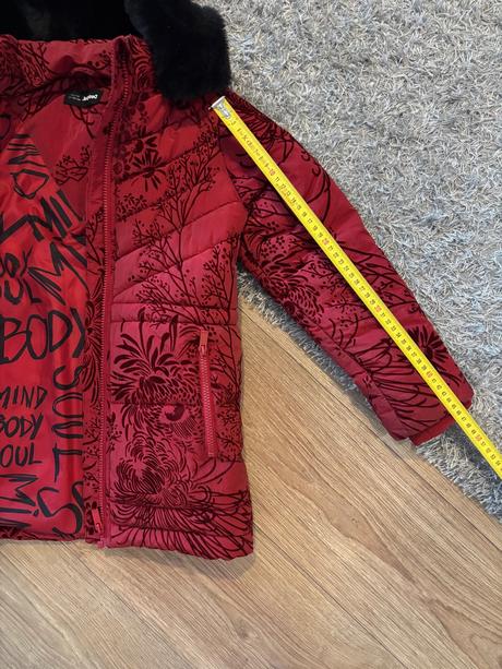 Zimná bunda, desigual,128