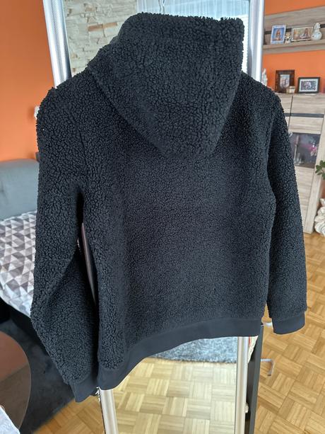 Zateplená mikina, 158