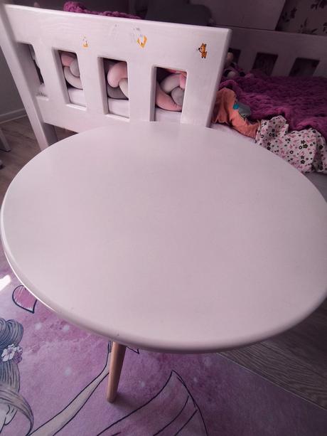 Detský stolík, stolička a kresielko,