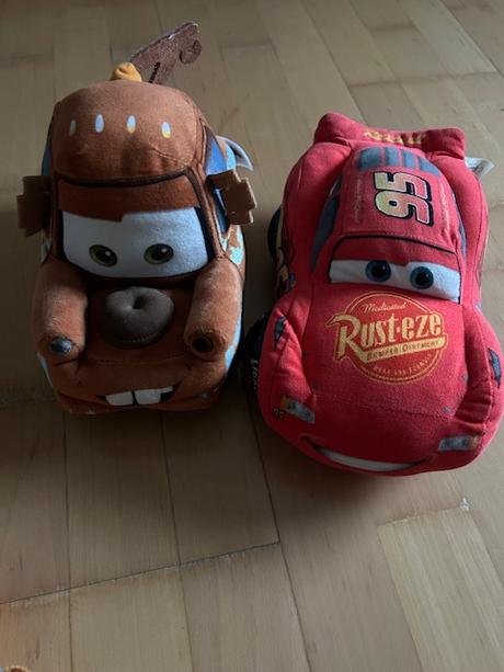 Mcqeen a burak plyšaky, 