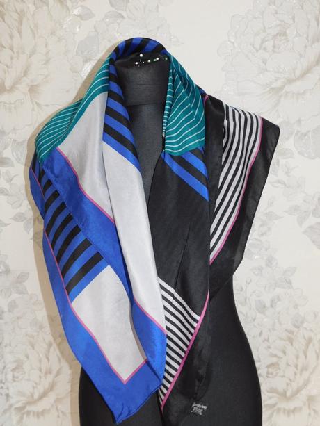 The specialty house kvalitná luxusna hodvabn šatka, l