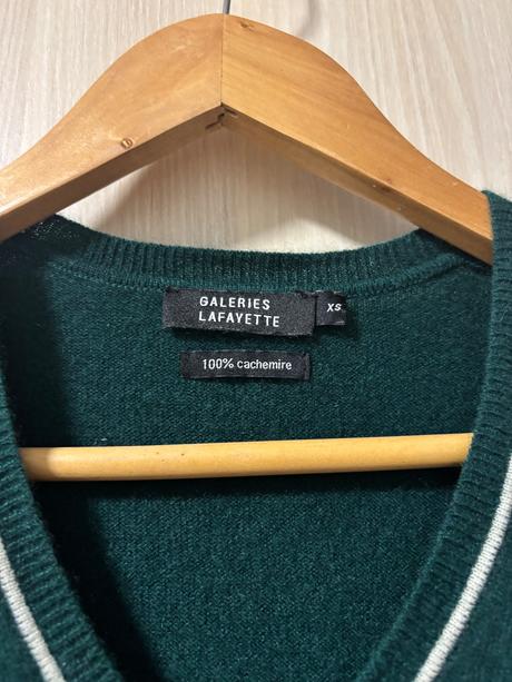 Kašmirovy sveter, xs