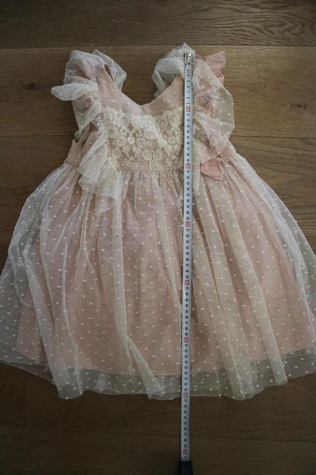 Viacvrstvove romanticke saty, 104