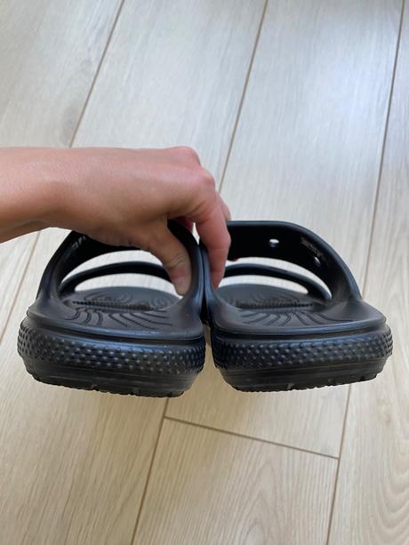 Predám šľapky crocs v.37/38, crocs,37
