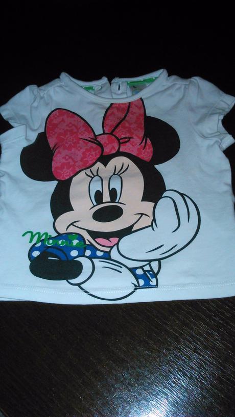 Biele tričôčka , c&a,62