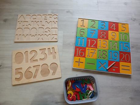 Vkladačka abeceda, čísla, grafomotorika,